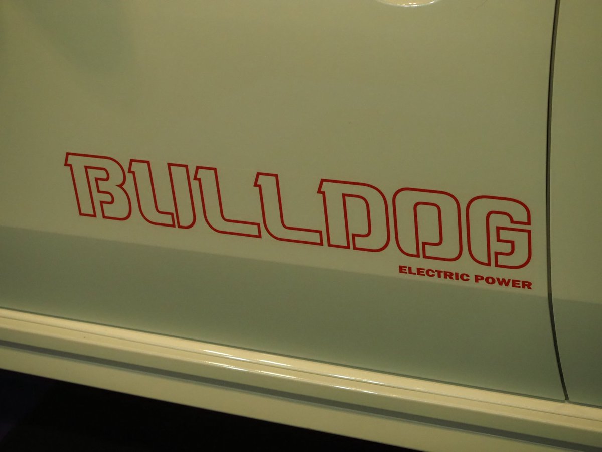 しなの tweet media