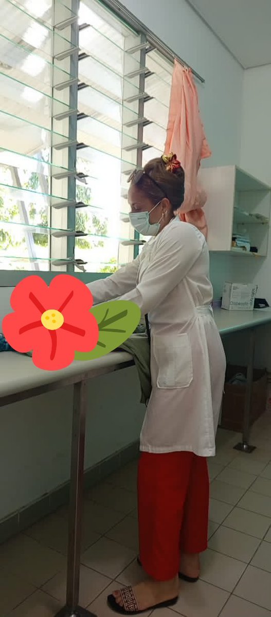 La atención integral desde los primeros meses de vida es clave para un desarrollo saludable.
La Dra. Kenia Herrera, esp. MGI  y miembro de la #BMCTL #HROecusse, realiza seguimiento en consulta a lactante, garantizando vigilancia continua y cuidado oportuno.
#CubaPorLaVida