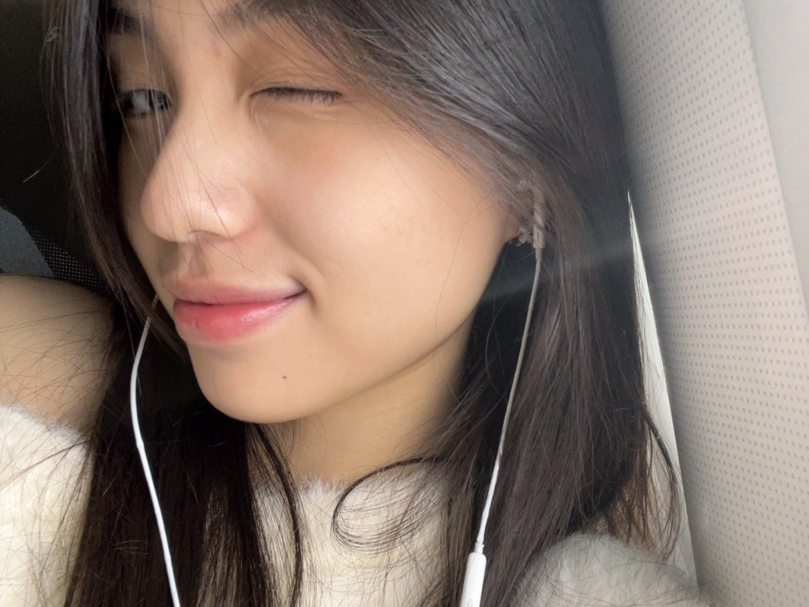 michelle alexandra tweet media