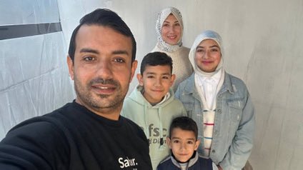 Essenger tweet media