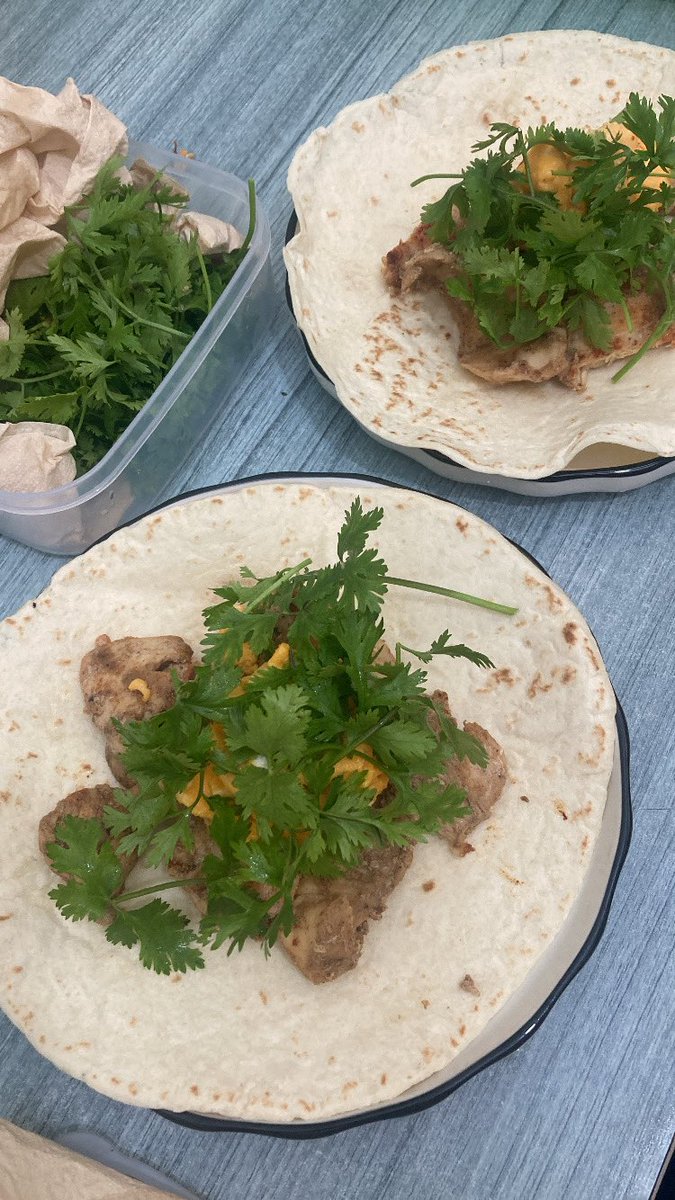 twtdariadis tweet media