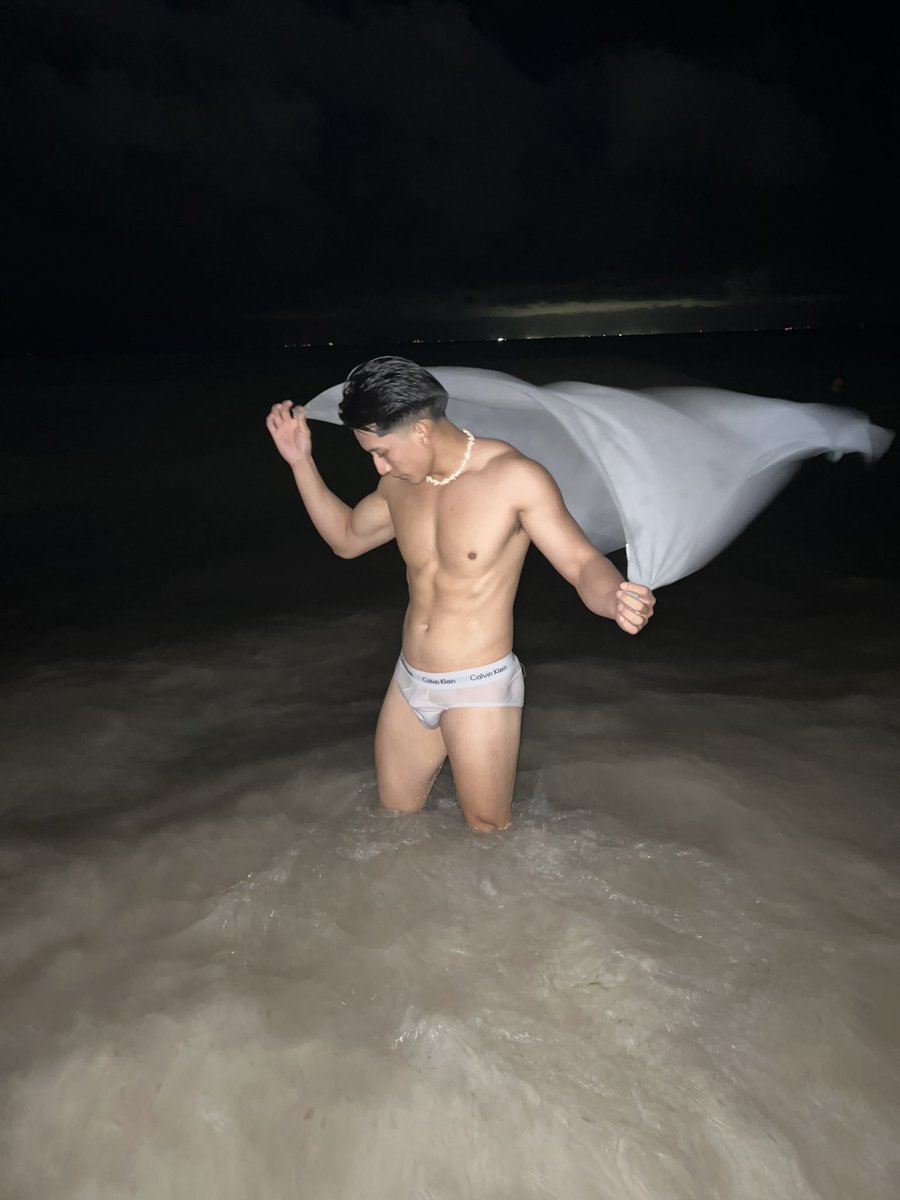 Alek Shadow tweet media