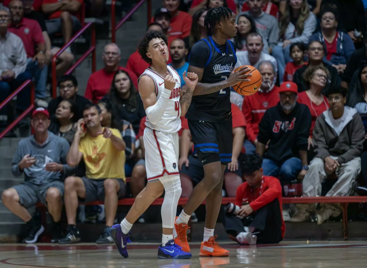 Lobo point guard Uriah Tenette proved he belongs.
Now he's out to prove much more.
• • •
UNM’s undersized standout spurns transfer-era temptations, embracing larger leadership role with Lobos for sophomore season. abqjournal.com/sports/lobo-gu… via <a href="/ABQJournal/">Albuquerque Journal</a>