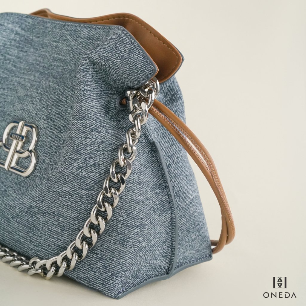 nanayrr_'s tweet photo. Cek Oneda Callie Tas Selempang Wanita Woman Bag Sling Bag Wanita dengan harga Rp578.000. Dapatkan di Shopee sekarang! https://t.co/3kv5I4JjO9 https://t.co/4jkwx2nmHo