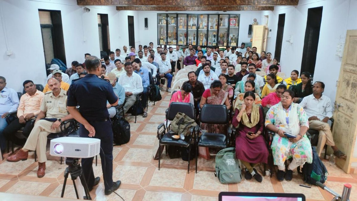 05 NDRF PUNE tweet media