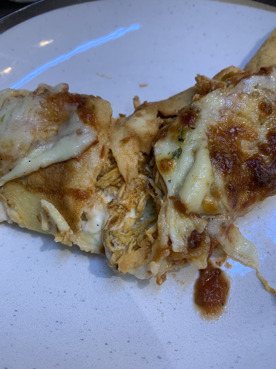 vica 𝜗ৎ tweet media