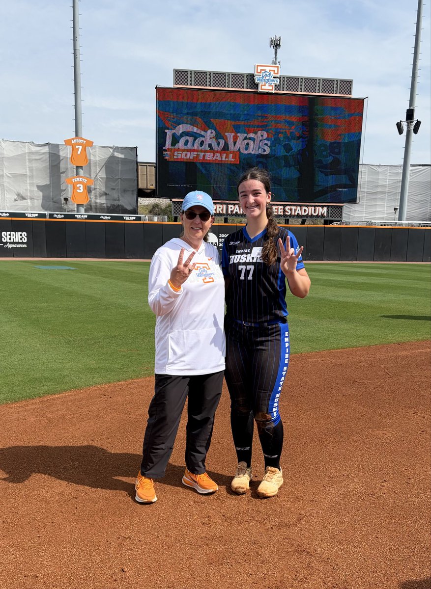 Sophie O’Connell 2028 tweet media