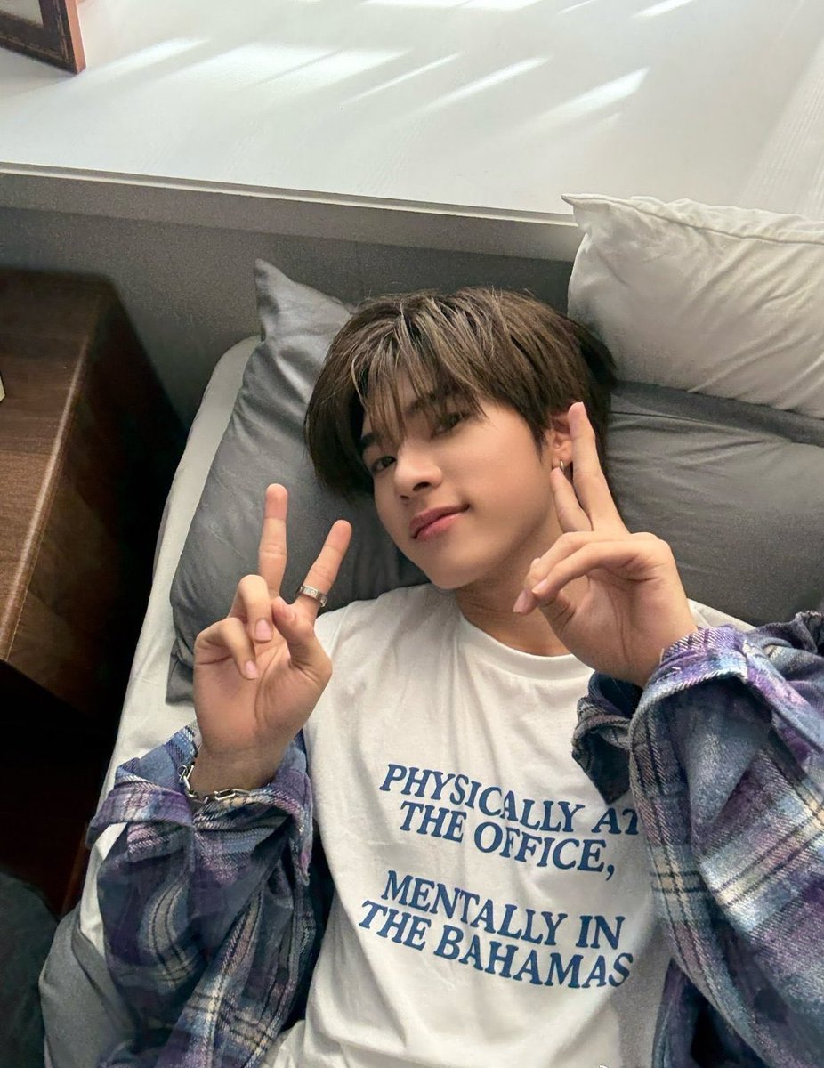 듀유 tweet media