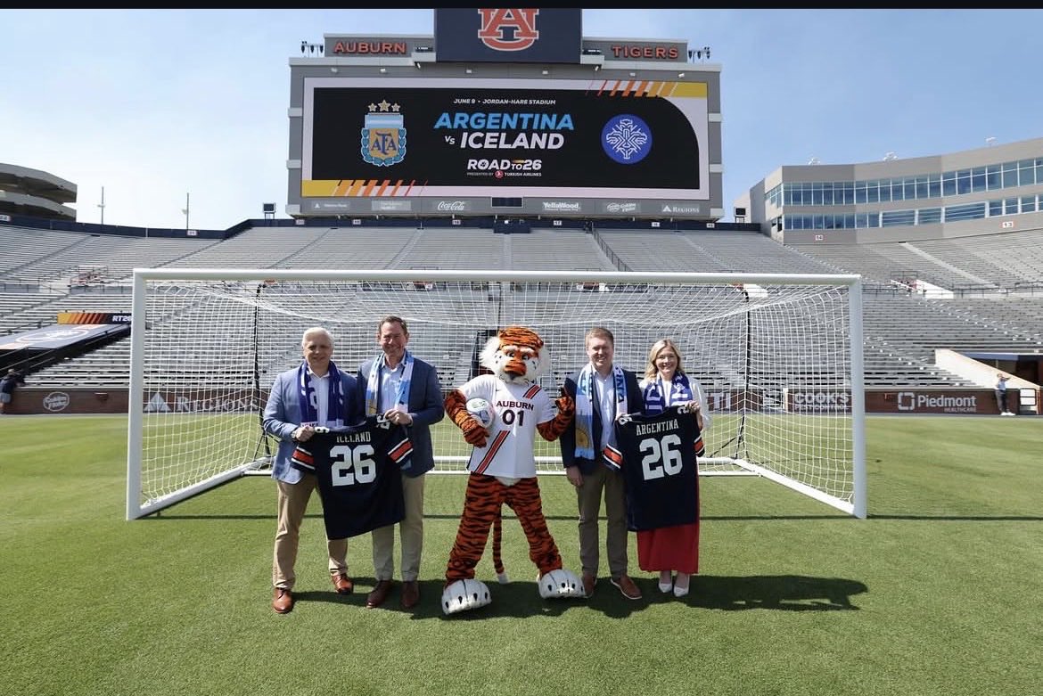 ronanders2020's tweet photo. Exciting announcement today -the defending World Cup Champs and one of the greatest players in history will compete in J-H Stadium June 9. Thanks to everyone who worked to make this a reality. I’m happy for our local merchants, eateries, and hospitality providers.⁦ #WDE https://t.co/MQ35XsftQV