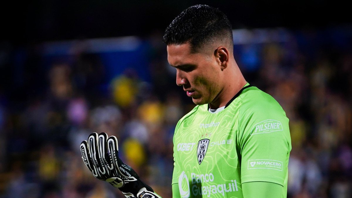 WinSportsTV's tweet photo. 🧤🤩 ¡El show de Aldair! Mira las atajadas de Quintana en su debut de Libertadores
https://t.co/gilTGfwovu https://t.co/b5dDO4c1Wi