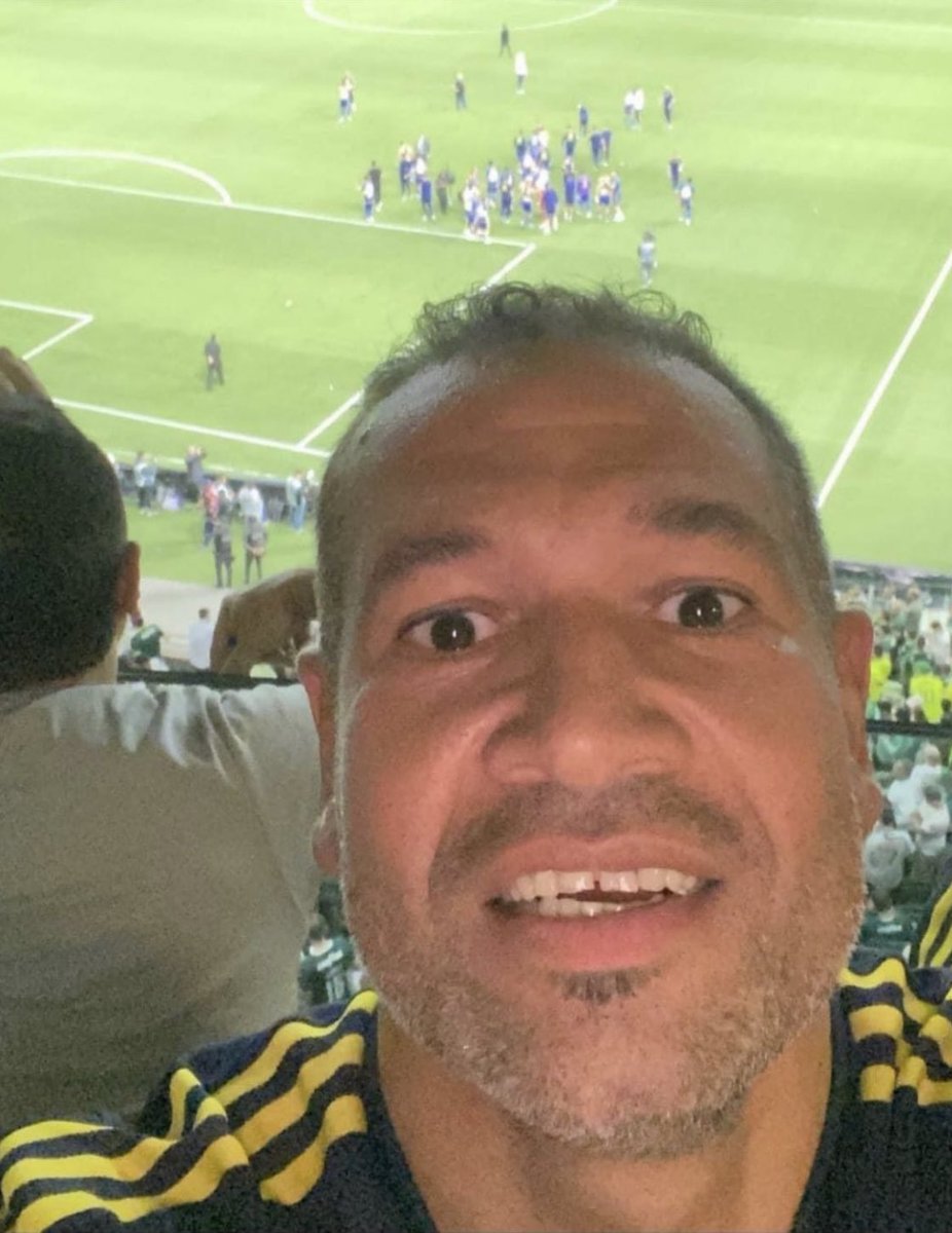 Tudo passa⭐️⭐️⭐️ tweet media