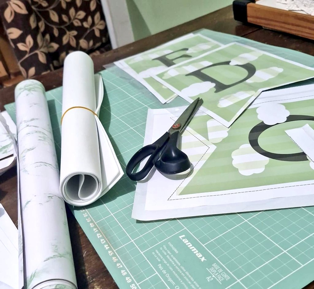 𝑬𝒍𝒊𝒔 tweet media