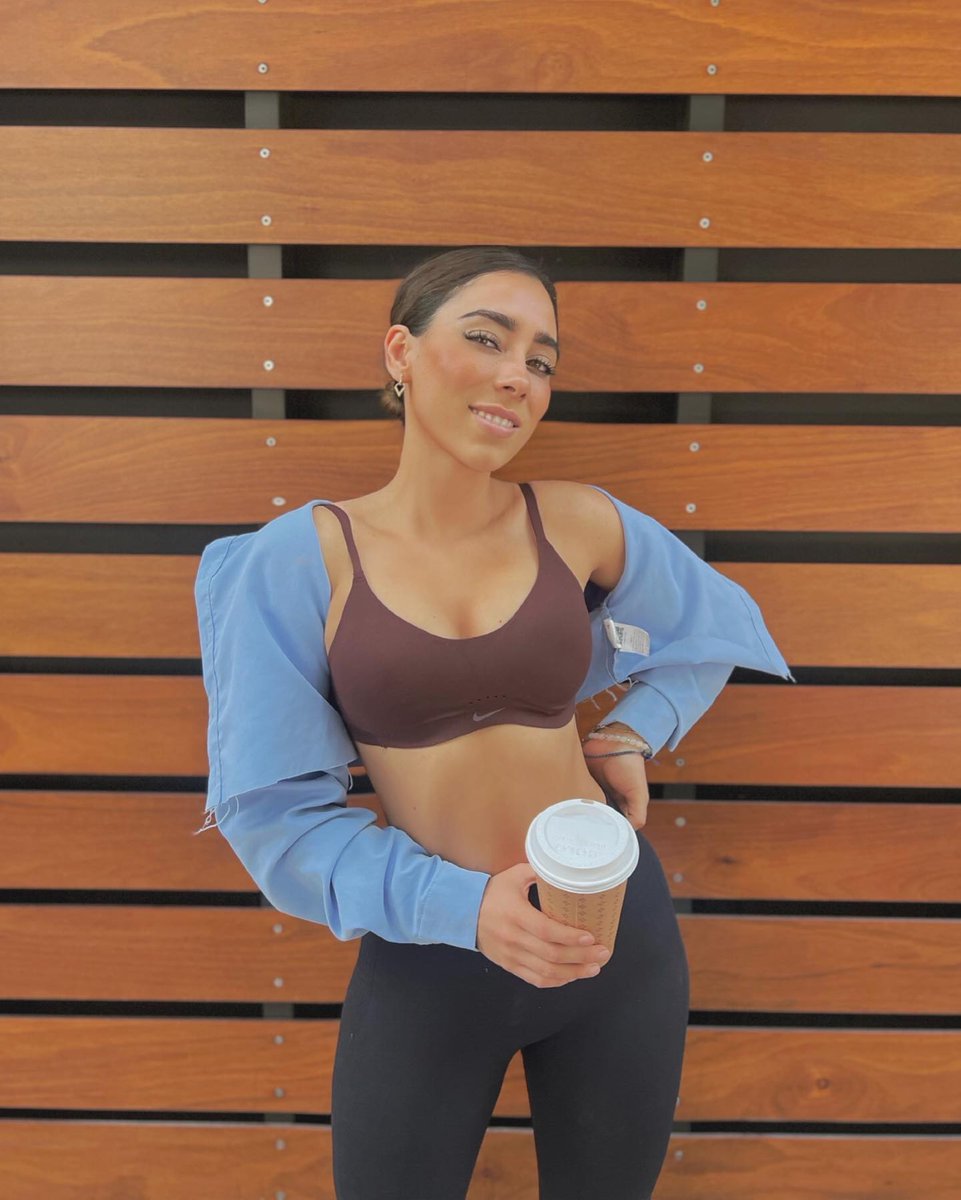 throwaway tweet media