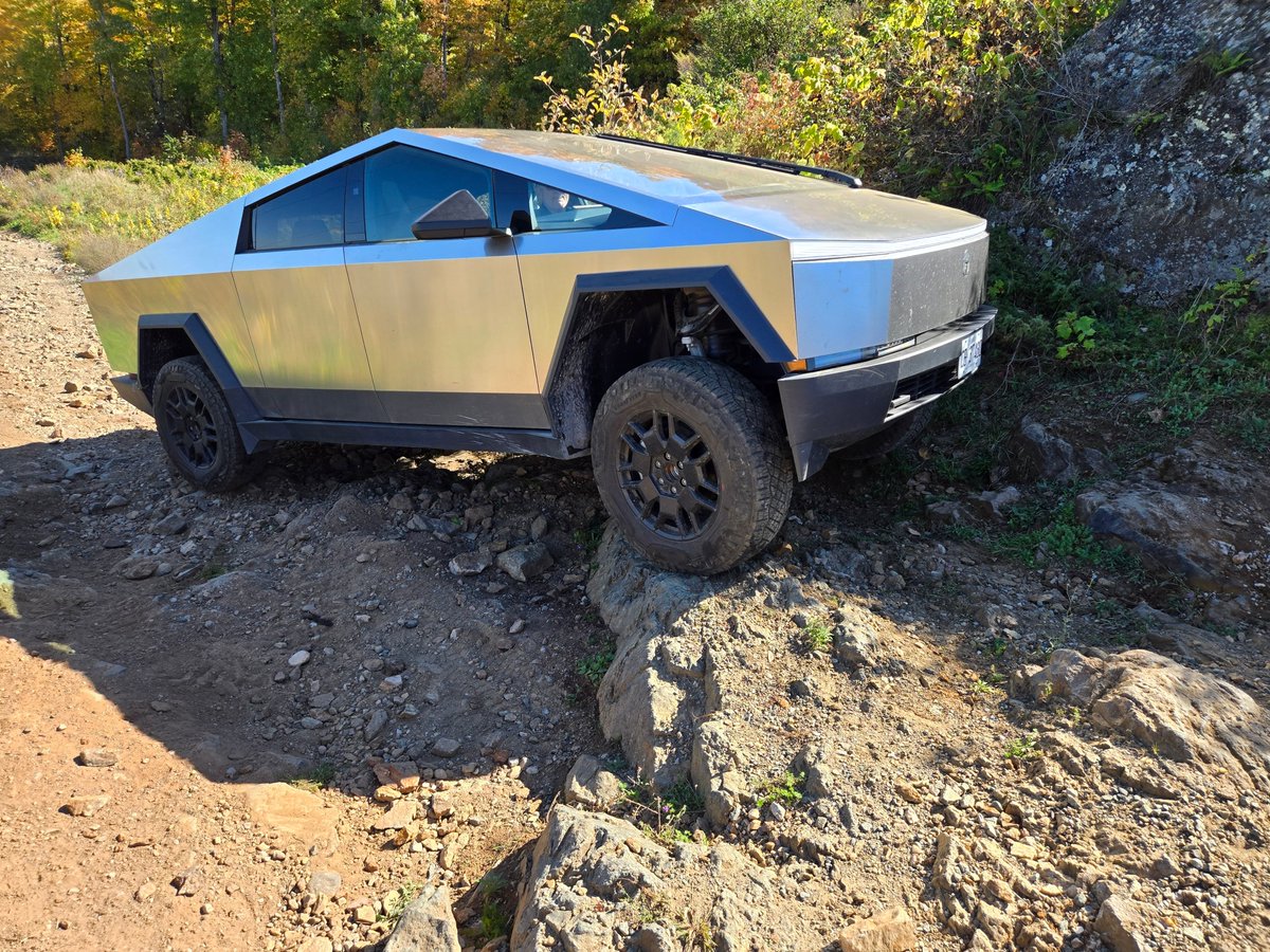 Karan 🇨🇦📐 tweet media