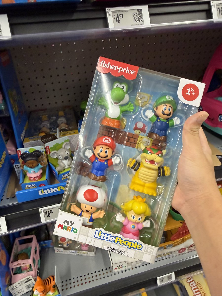 josniffyfanclub; the firstening tweet media