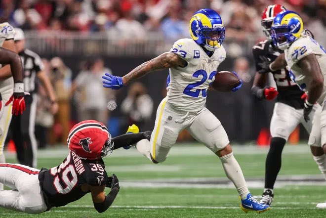 eddie 💙💛 tweet media