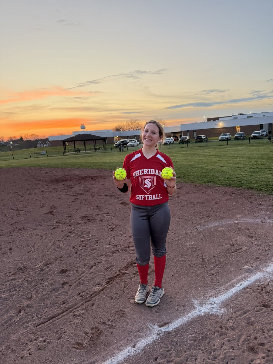 Hailey Lancaster tweet media