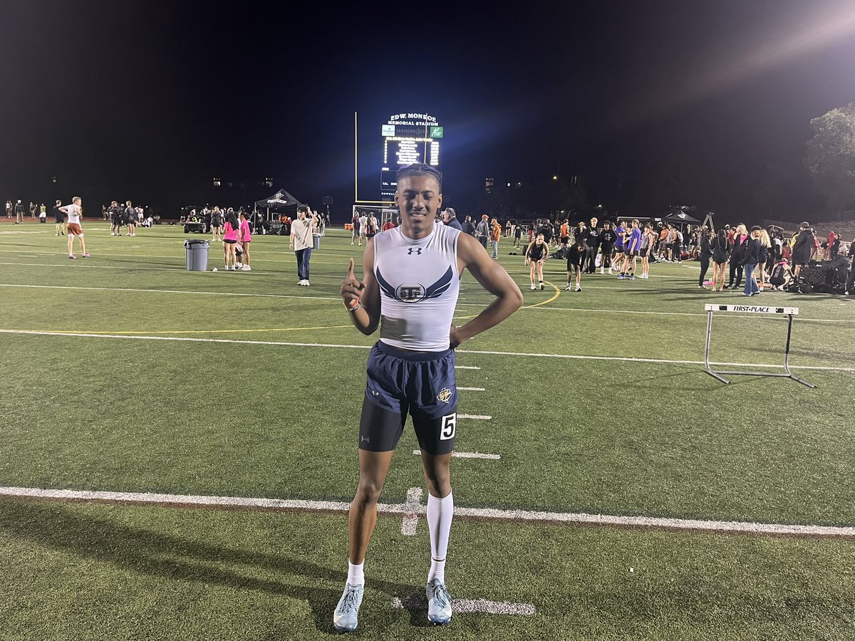 Coach Pleasant tweet media