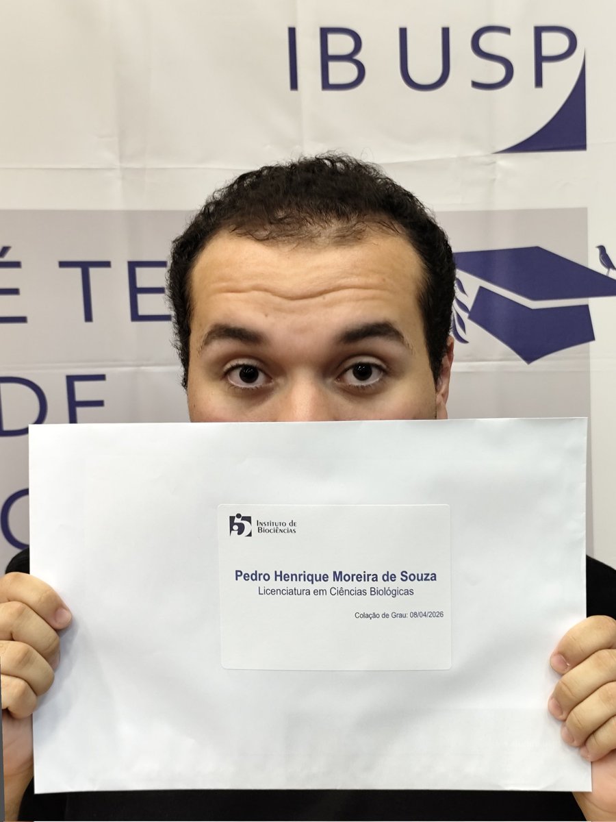 berry licenciado oficial ™ tweet media