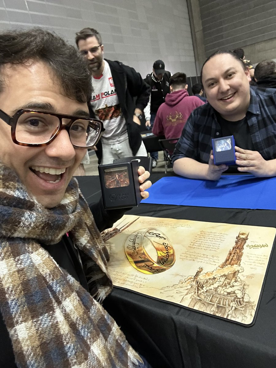 Mengu09's tweet image. Doing a @HeavyPlayLLC mirror match in my Round2 here at ProTour Yokohama 🇯🇵 against @AKGamer574 from Alaska 🇺🇸! He lost but he’s happy to know he can use code Mengu for 10% discount in the future! 😅 #fabtcg