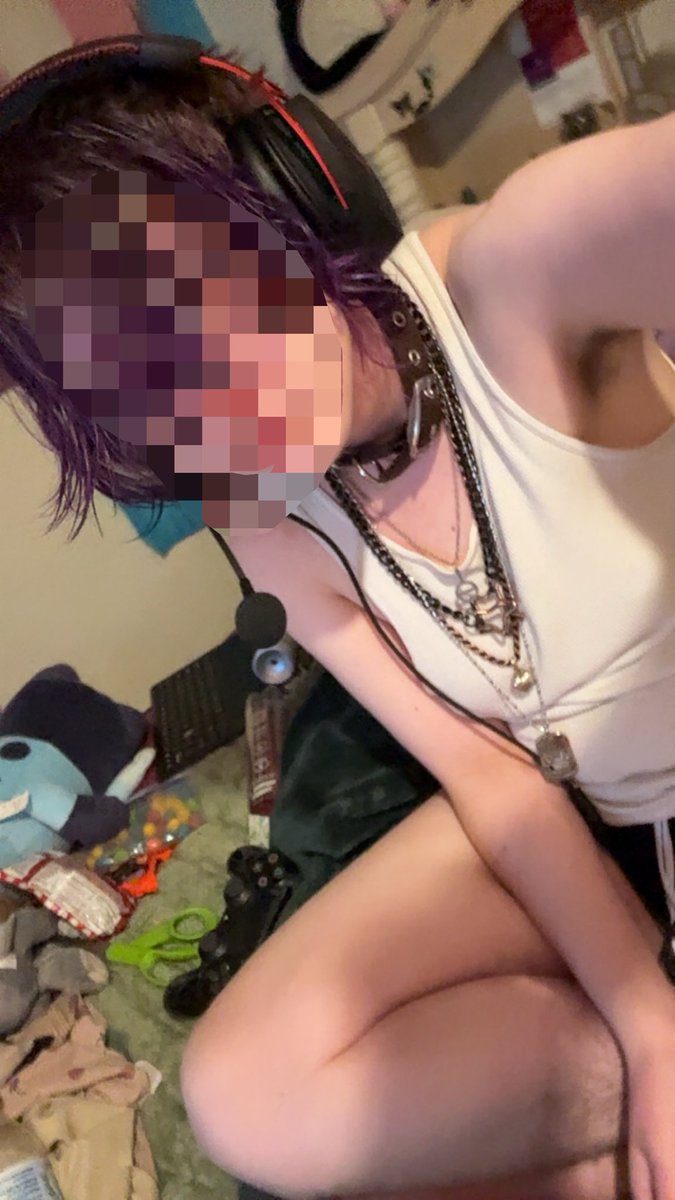 ditzy ftm girl tweet media
