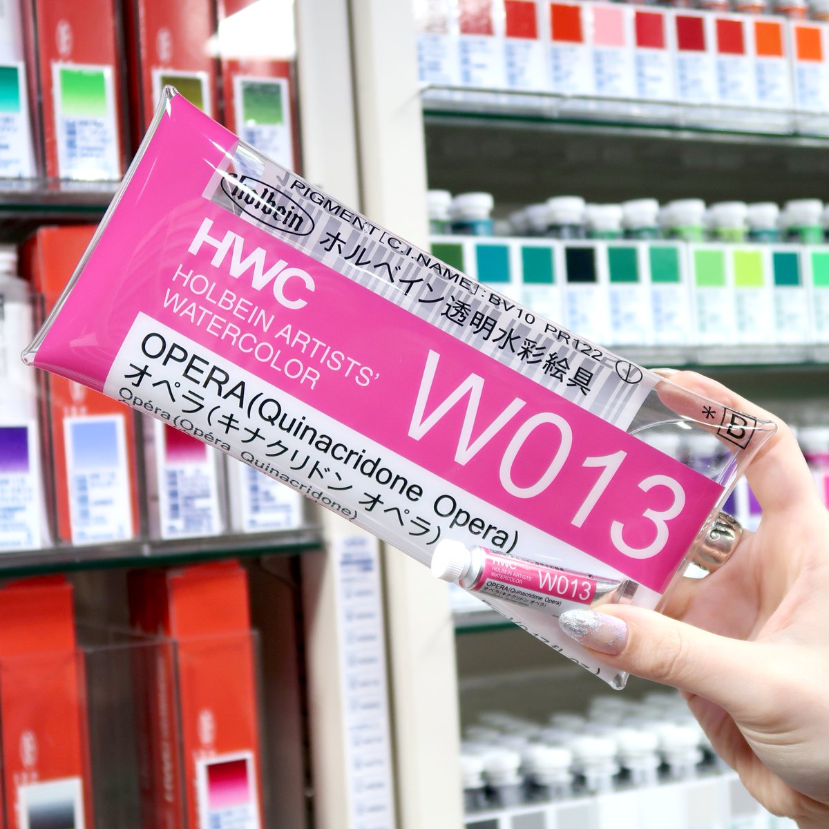 ホルベイン アートスペース＠大阪 tweet media