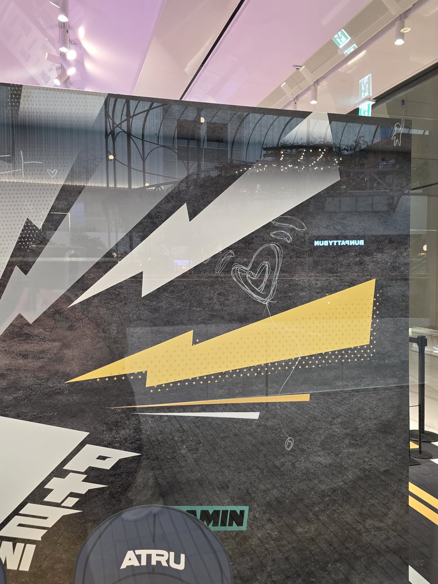 비밀요원p.낫잉(나딩)დ tweet media