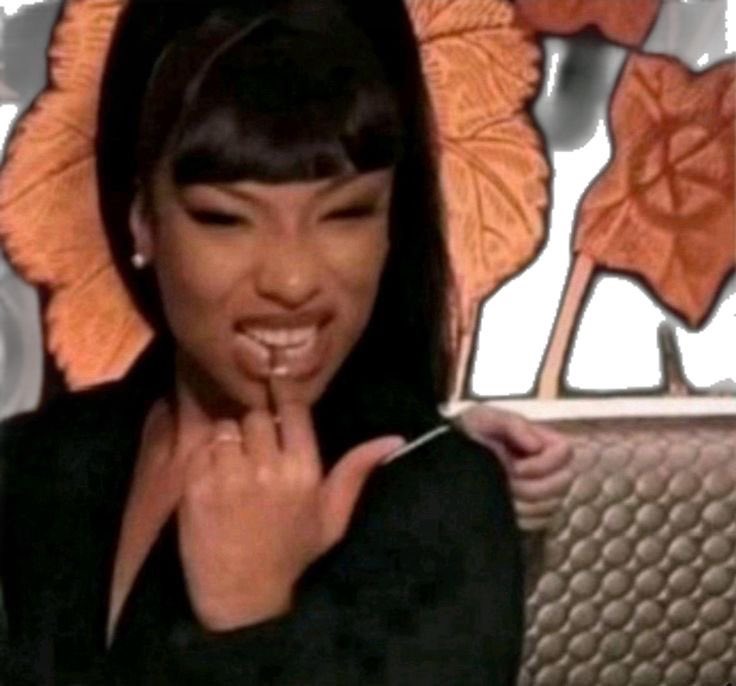 bella 𖦹 tweet media