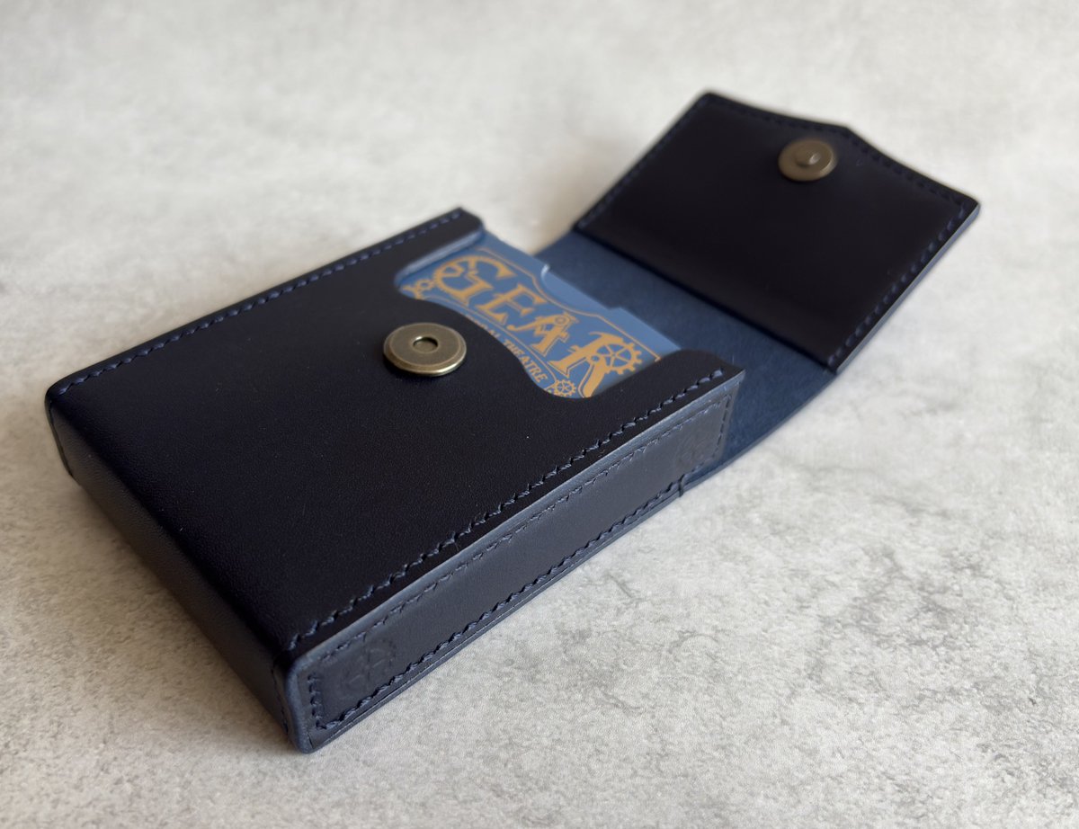 jugglerakira's tweet image. 革細工やってます
instagram.com/akira_leather?…
#レザークラフト #leathercraft