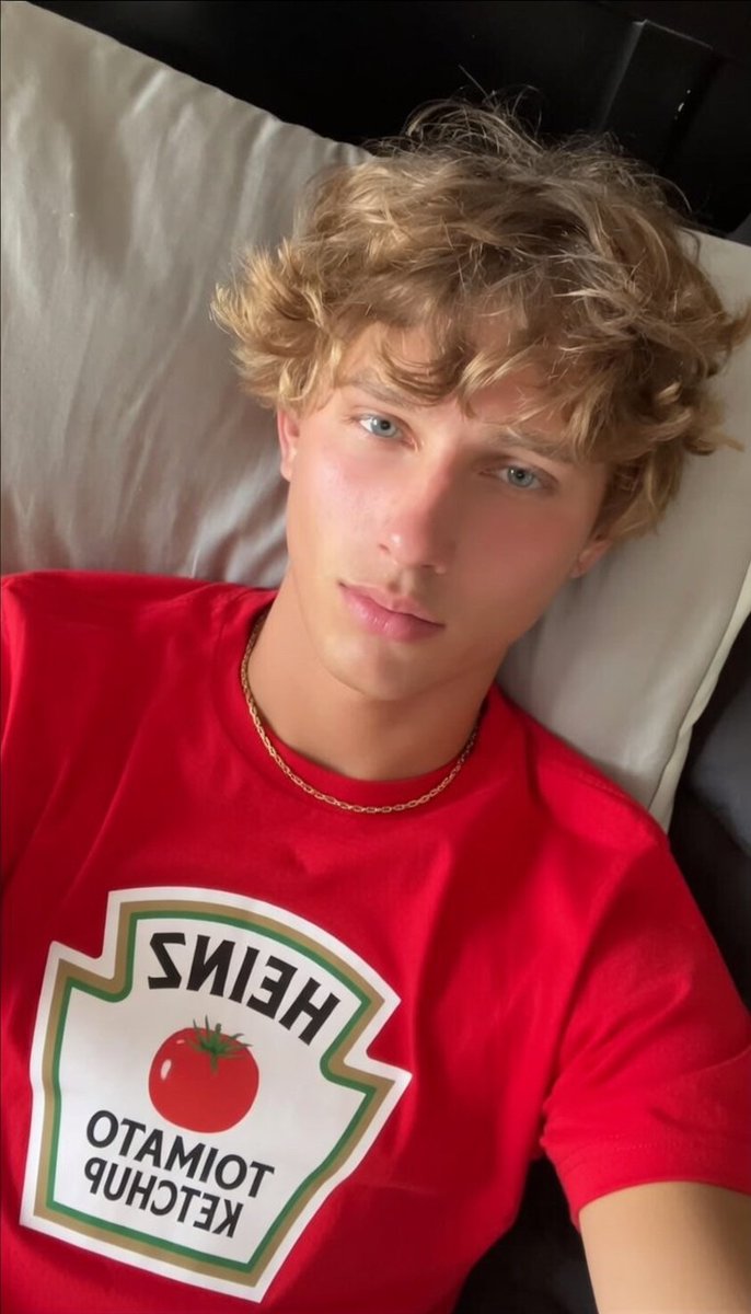 K e t c h u p M a x x e r tweet media