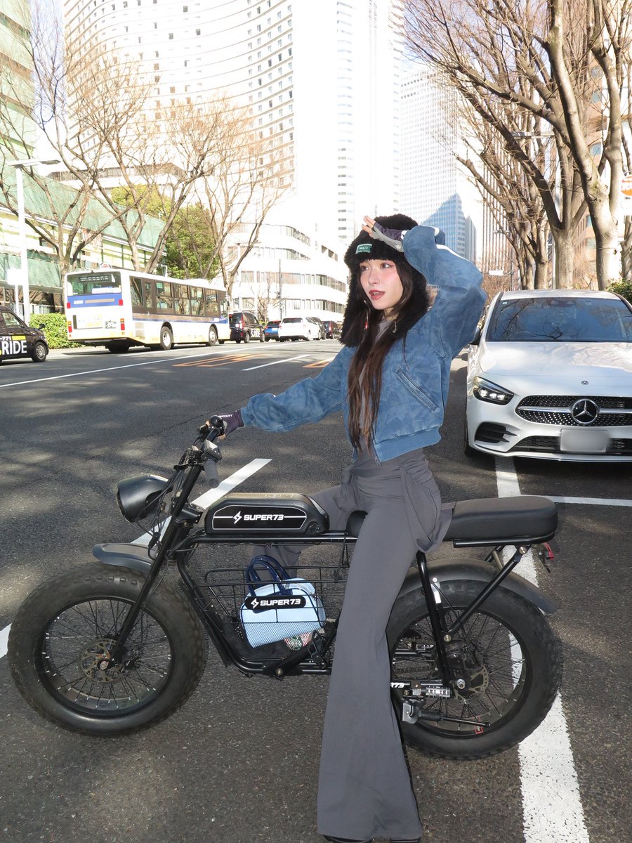 セリン Selin tweet media