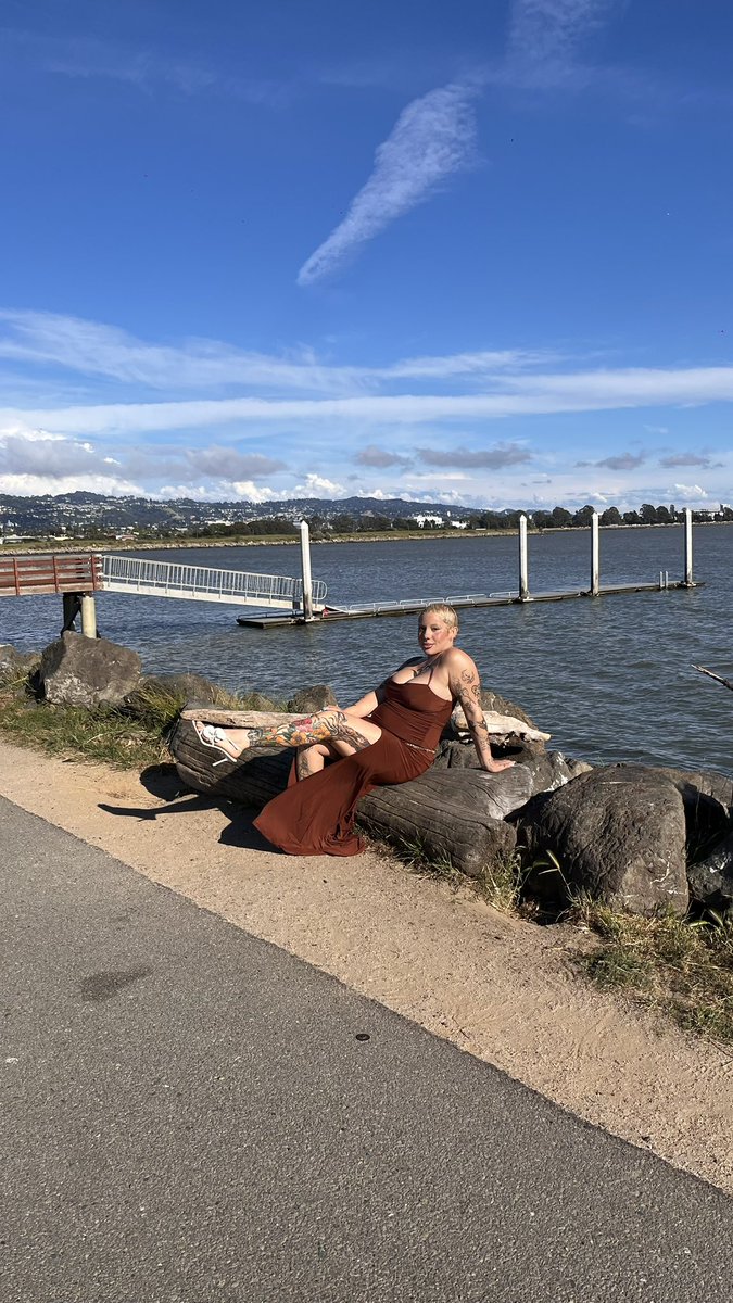 auncle beebz 🧚🏽♀️🍄✨ tweet media