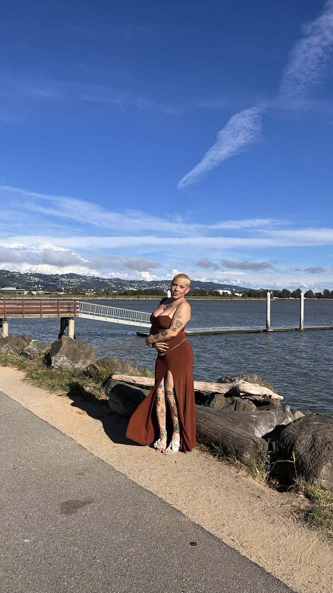 auncle beebz 🧚🏽♀️🍄✨ tweet media