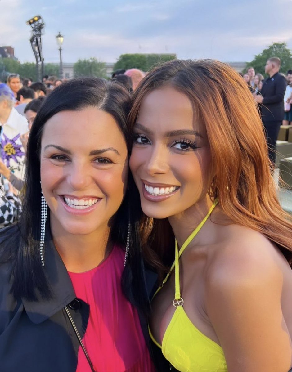 Anitta Press tweet media