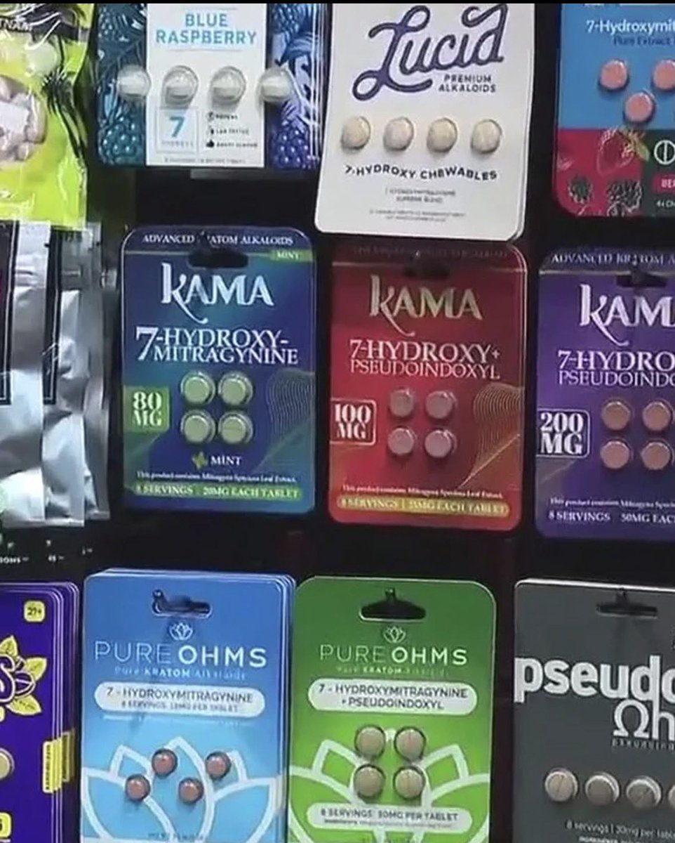 iamtraciwithani's tweet photo. Day 9 of detox from this 💩. Don’t touch it. Tell your kids not to touch it. Tell your family and friends not to touch it.
I’m not a junkie. I’m a healthy woman that had a neck injury and had been using “pure leaf #kratom” as a pain and anxiety supplement for over 10 years. *They* “juiced” it up in 2023.
They won’t tell you that at the vape shops, smoke shops or gas stations. They want addicts. They almost got another one. I win…mfrs. 🖕#gasstationheroin