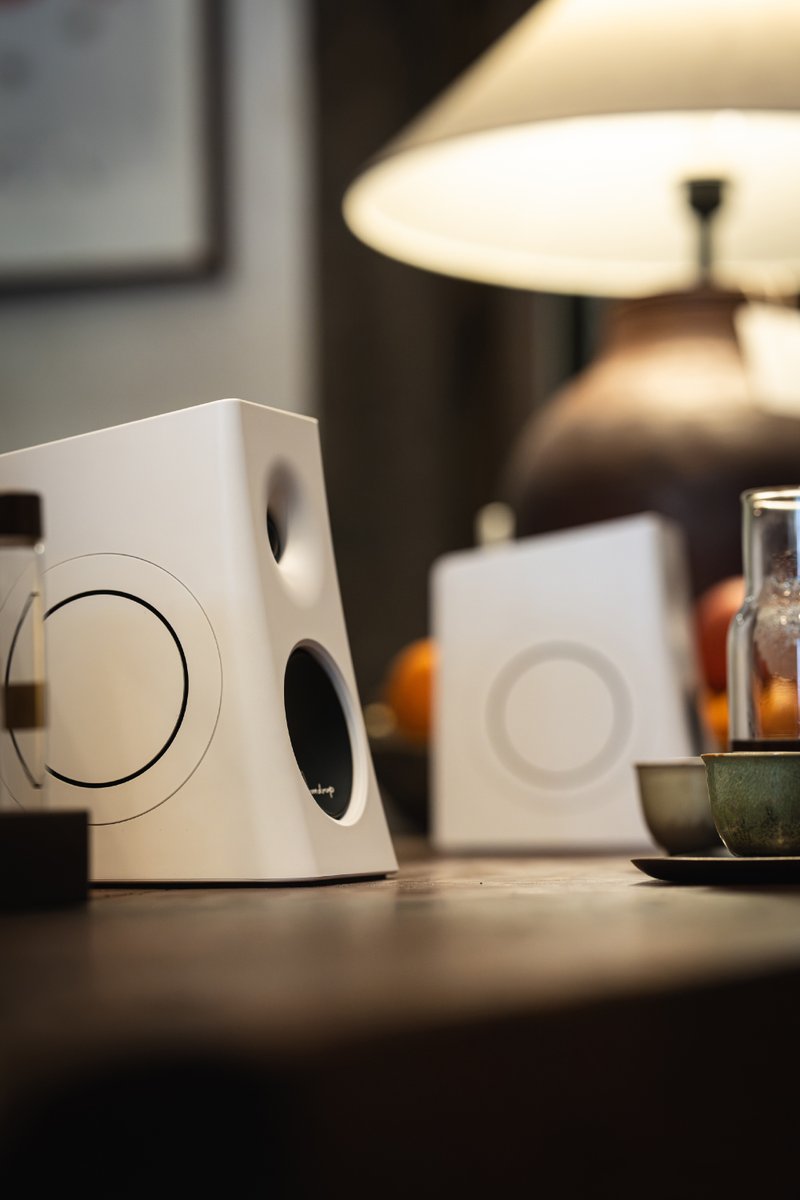 👋 New: Multi-purpose Active 3-inch Mini HiFi Speaker, MM3A. 

#moondrop