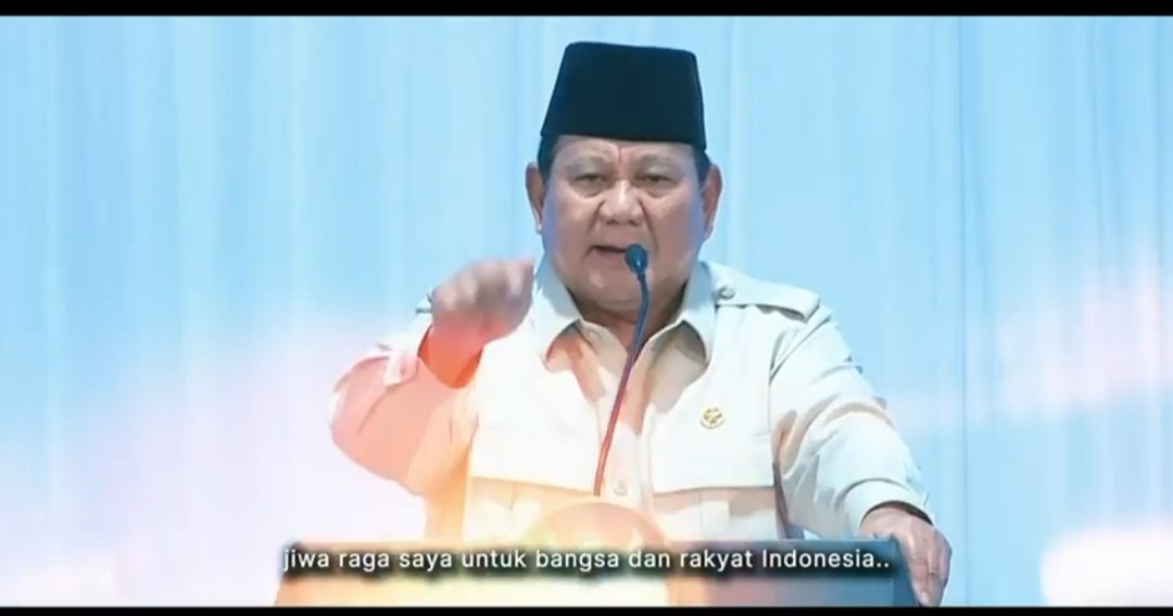 Negarawan Sejati Bapak Presiden Prabowo Dari Medan Perang Hingga Kursi Kepemimpinan, Hati Tetap Sama: Untuk Rakyat dan Bangsa Indonesia. ✊🇮🇩

Sumber informasi: Instagram Sekretariat Kabinet
<a href="/YandriSusanto/">Yandri Susanto</a> 
<a href="/KemensetnegRI/">Sekretariat Negara</a>
#KementerianDesaPDT
#BPSDMKementerianDesaPDT
