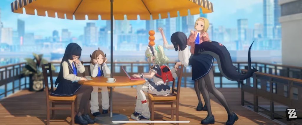 何度見ても思うんだけどエレンちゃん何してんの？