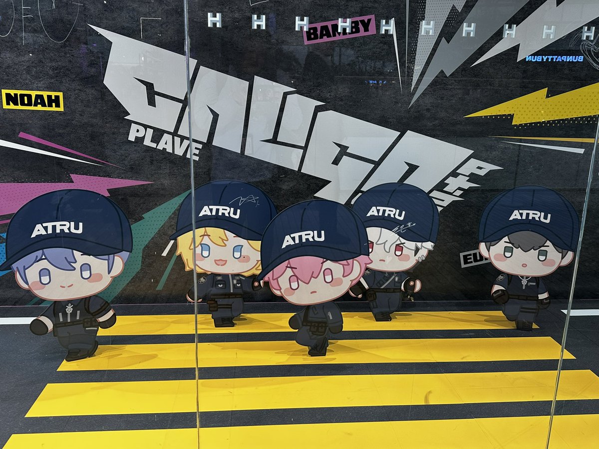 기다리는여름 tweet media