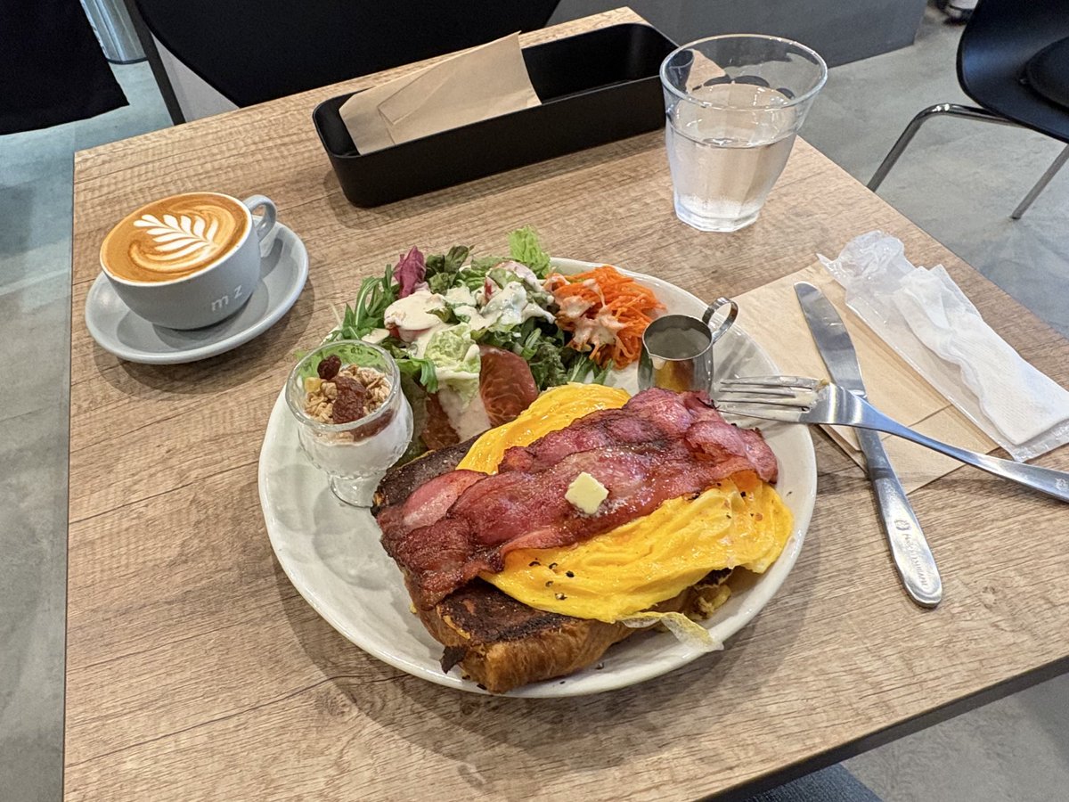 Ryøü🍸🍛 tweet media