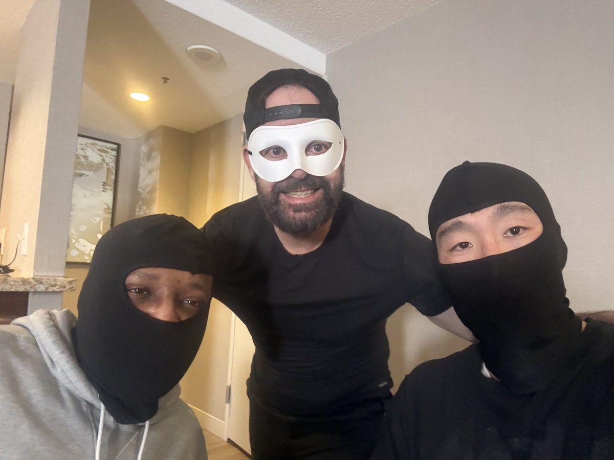 MasterOfSoresu tweet media