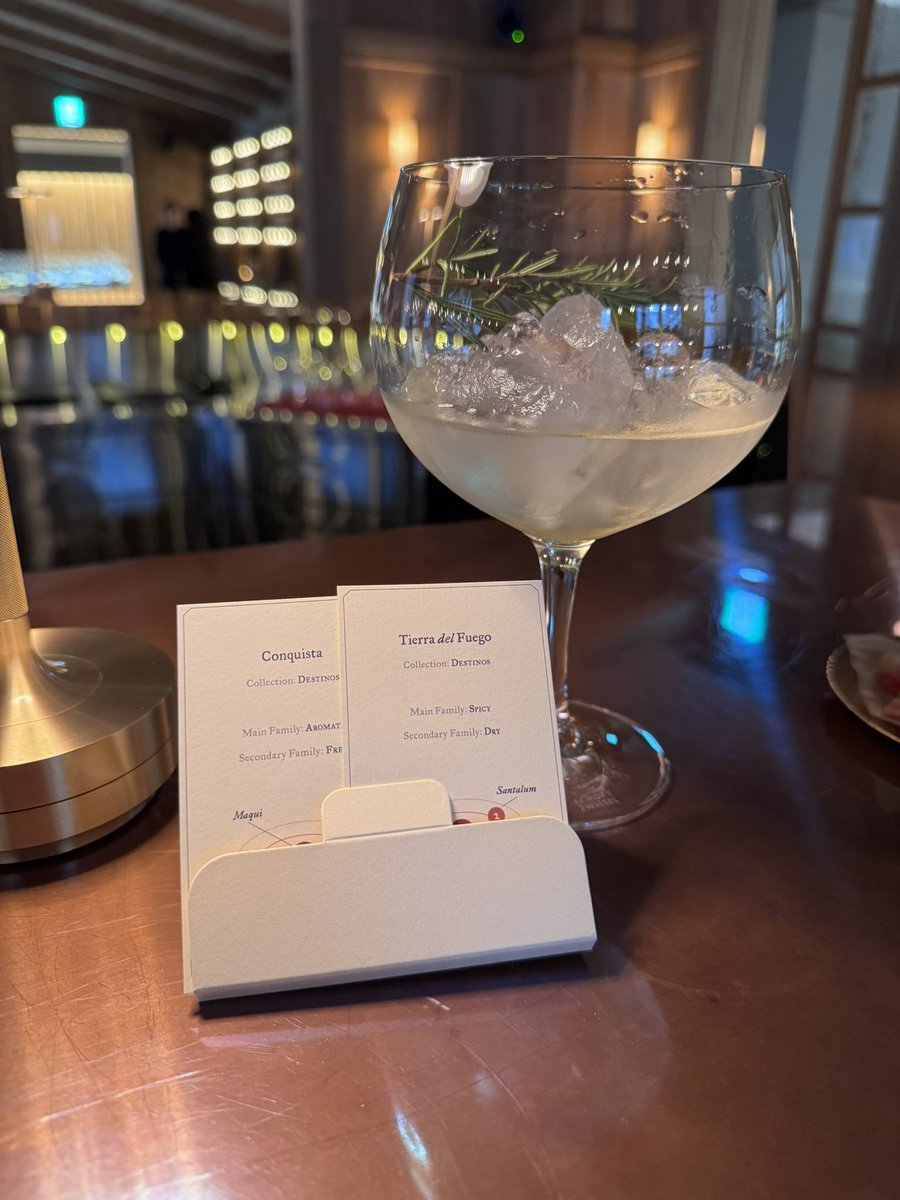 OLちゃん tweet media