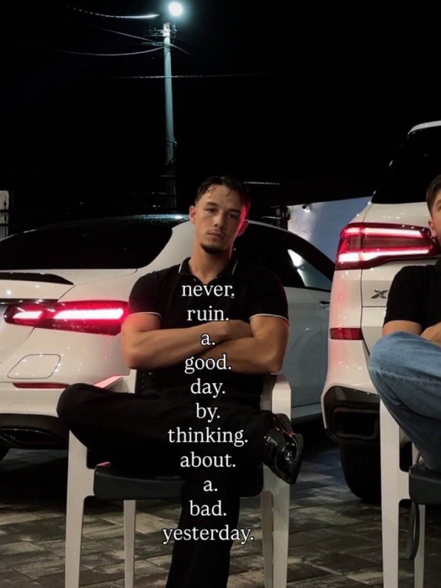 FrankKhalidUK's tweet image. Don’t let yesterday steal today’s peace—focus forward, not backward. #FridayMotivation