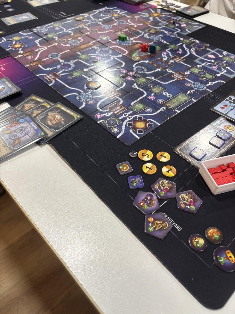 アップキープボドゲ会　次回開催日4/23 tweet media