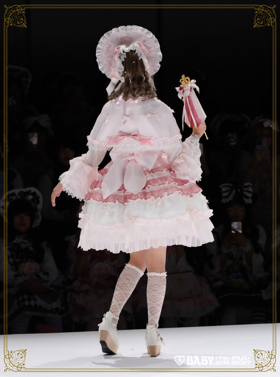 BABY_THE_STARS's tweet image. 『BABY,THE STARS SHINE BRIGHT ALICE and the PIRATES BRAND-NEW COLLECTION in TOKYO』
BABY，THE STARS SHINE BRIGHT
Étreinte angélineシリーズ
モデル◇心響様
#babyfs2026