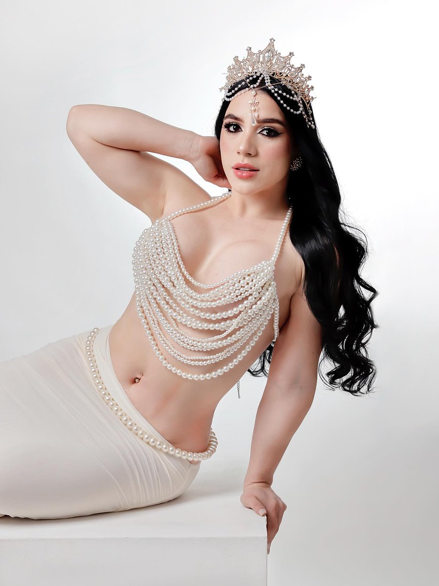 onlymuscular's tweet image. ✨️#LorenaVilchez