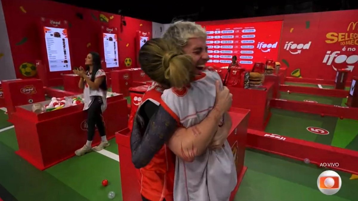 carol oliva 🚩 tweet media