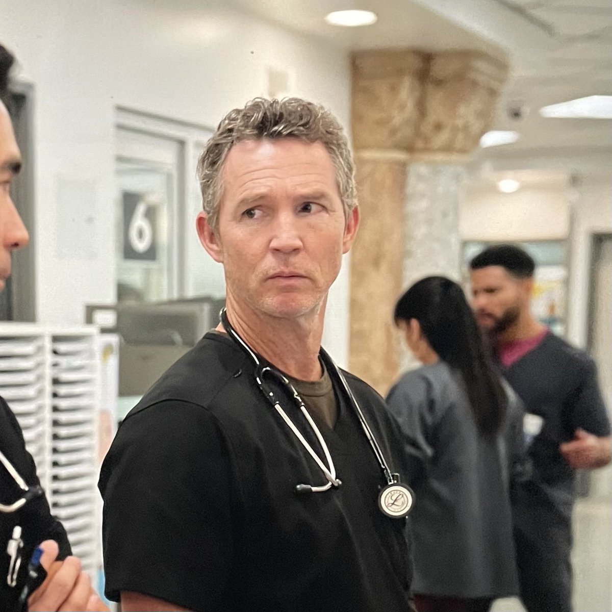 bella 𖦹 tweet media