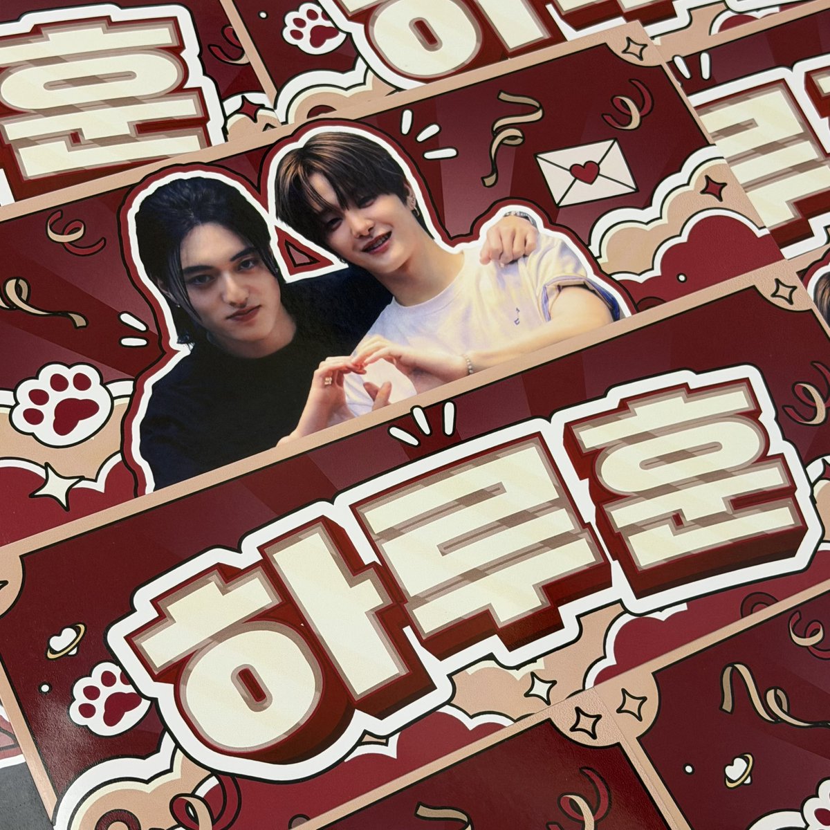 rutohoonlvr's tweet photo. ˚.⋆✶ PULSE ON TOUR IN MANILA ✶⋆.˚

𑣲 fan support by @rutohoonlvr 
𑣲 designed by @eiastudios 
𑣲 cute &amp; affordable print by @sweetumito 

💎 mbf, rt &amp; like   
💎 strictly 1:1 (limited quantity)
💎 📍 and ⏰ tba 

#TREASURE 
#PULSE_ON_IN_MANILA #HARUTO #JIHOON https://t.co/W29rafK7yK