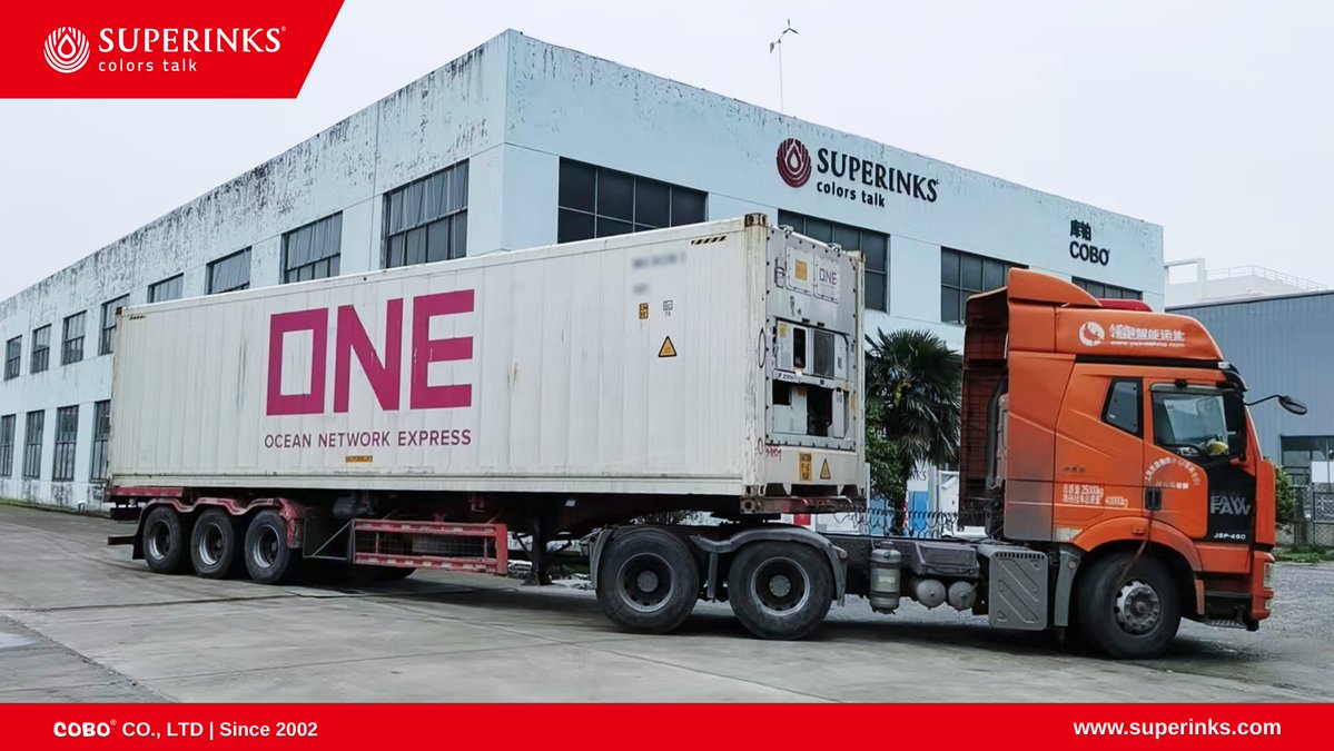 Sandy_3Lin's tweet image. #SUPERINKS Loading Time:
Another successful container loading completed!

Premium #inks are securely packed in a container, ready for global delivery.

#COBO SINCE 2002.
superinks.com
#inkfactory #Ecosolventink #sublimationink #dtfink #uvink #solventink #dyeink #pigment
